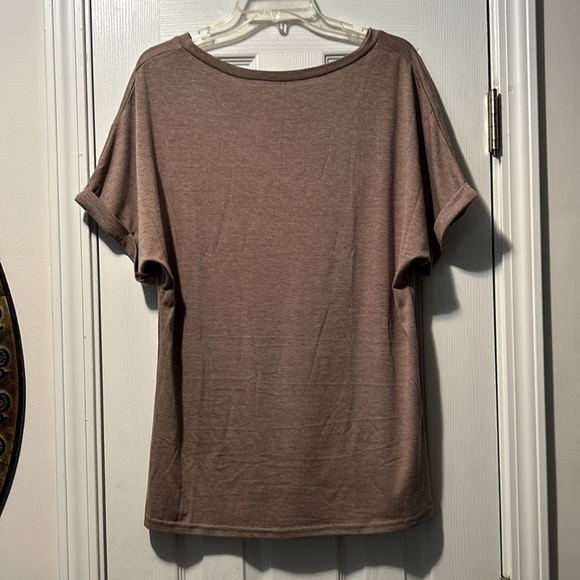 👚NWOT Oversized V Neck Batwing Short Rolled Sleeve Casual Basic Tee Shirt Top - Picture 7 of 13